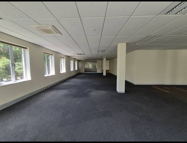 606M² OFFICE TO LET IN SANDTON CENTRAL
